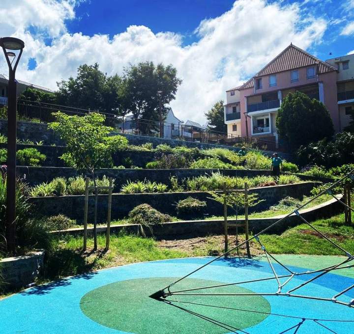 Création jardin sur mesure Sainte-Marie